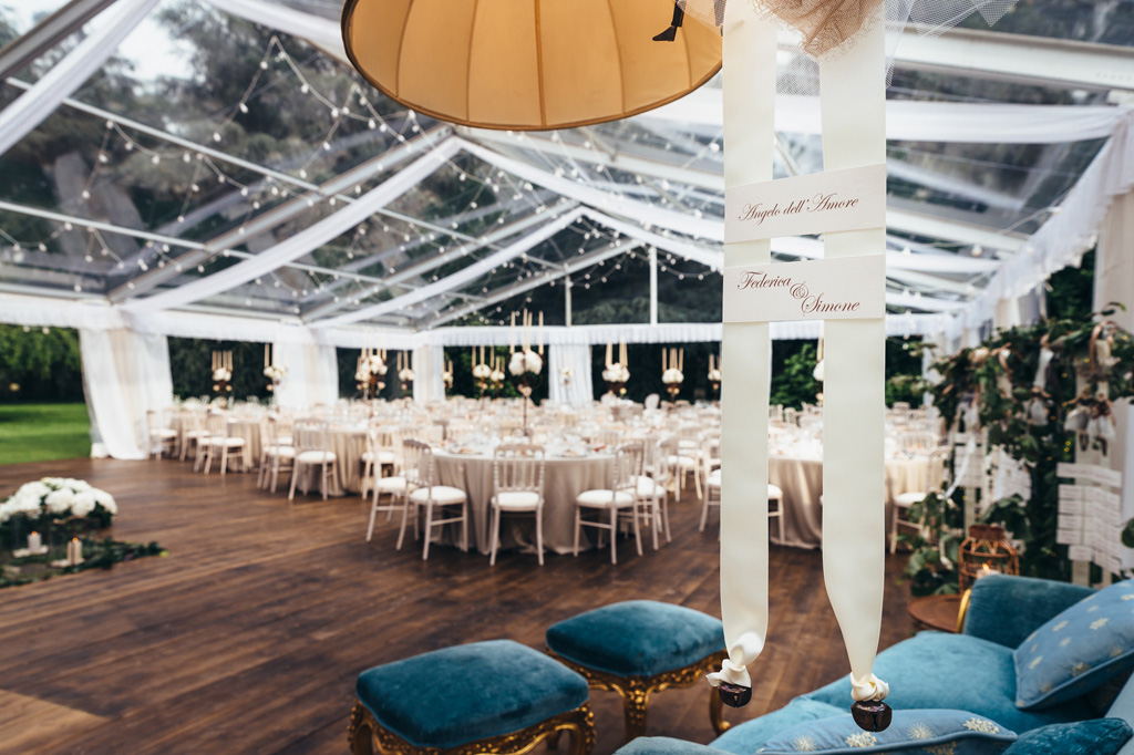 Fotografo Matrimonio Monza Uno scorcio della tavola apparecchiata per il ricevimento