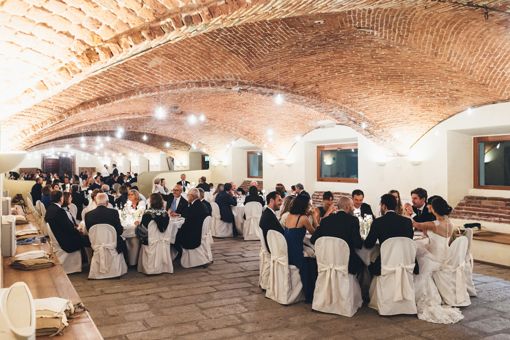 Fotografo Matrimonio Pavia Gli invitati cominciano a cenare