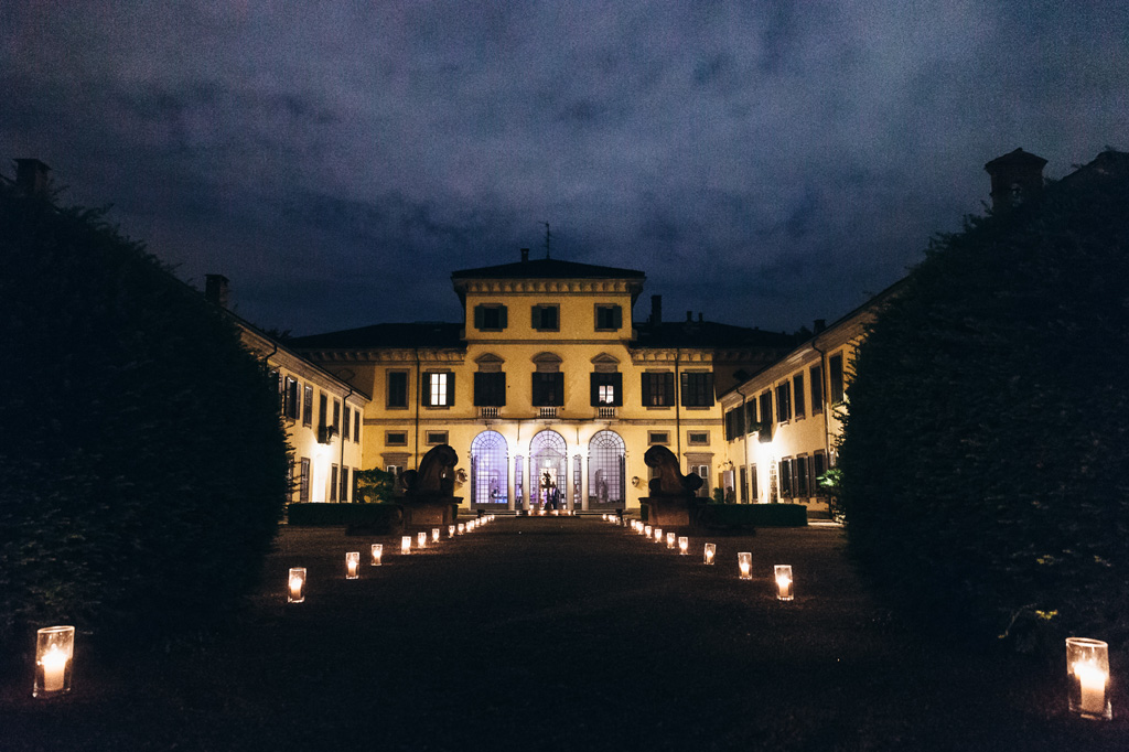 Fotografo Matrimonio Monza Un campo lunghissimo di Villa Rivolta di Bresso
