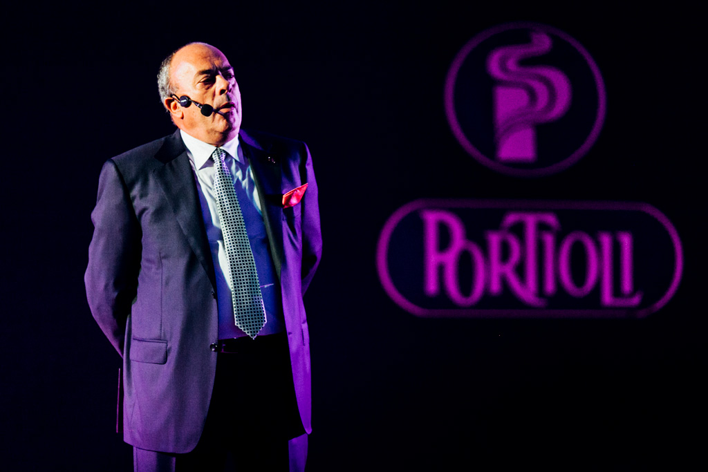 Evento Gruppo Portioli Un dirigente del gruppo Portioli esprime due parole in favore degli invitati