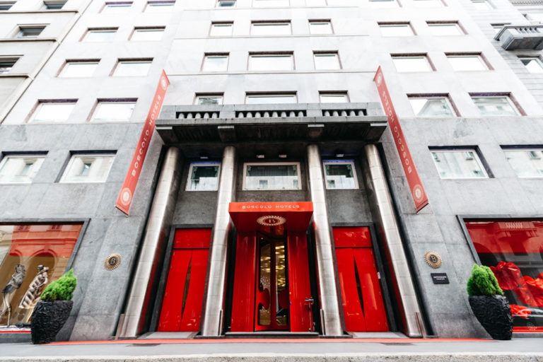 Un'inquadratura esterna dell'Hotel Boscolo