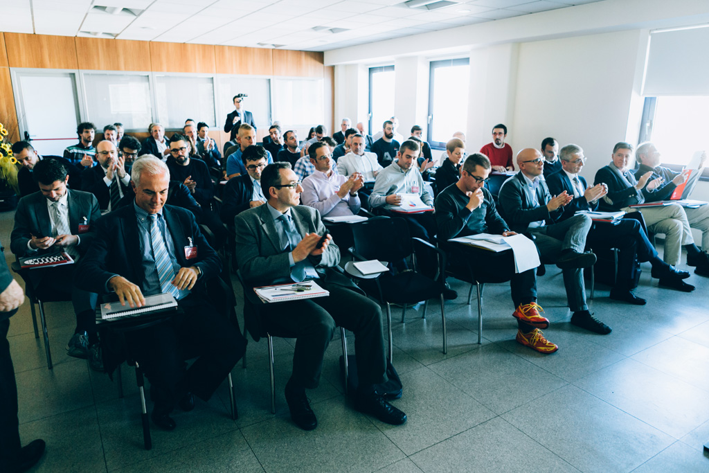 Eure Inox I dipendenti seguono attentamente il workshop