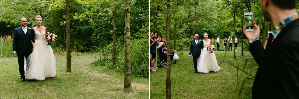 Fotografo Matrimonio Convento Dell'Annunciata Medole La sposa e il padre arrivano alla cerimonia
