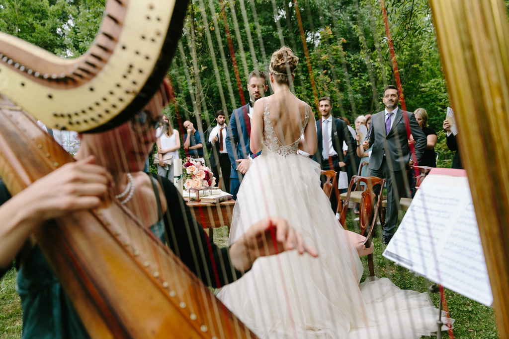 Fotografo Matrimonio Convento Dell'Annunciata Medole La musica dell'arpa riempie la location della cerimonia di Matteo e Laura