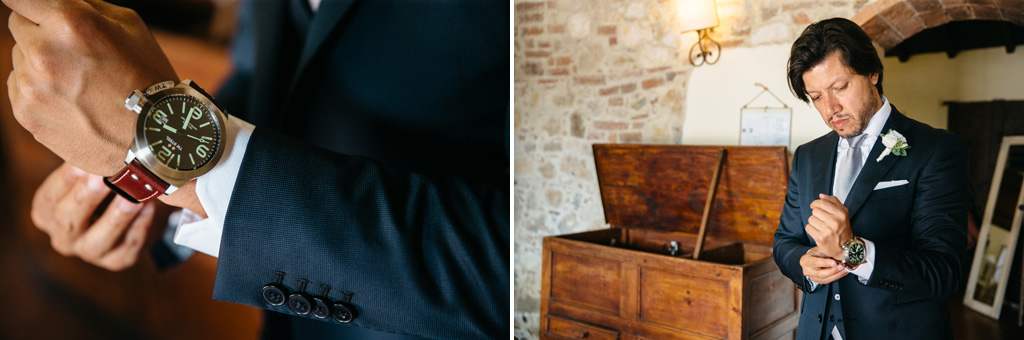 Fotografo Matrimonio Basilica San Galgano Toscana Carlos mette l'orologio al polso come ultimo dettaglio prima di andare alla cerimonia