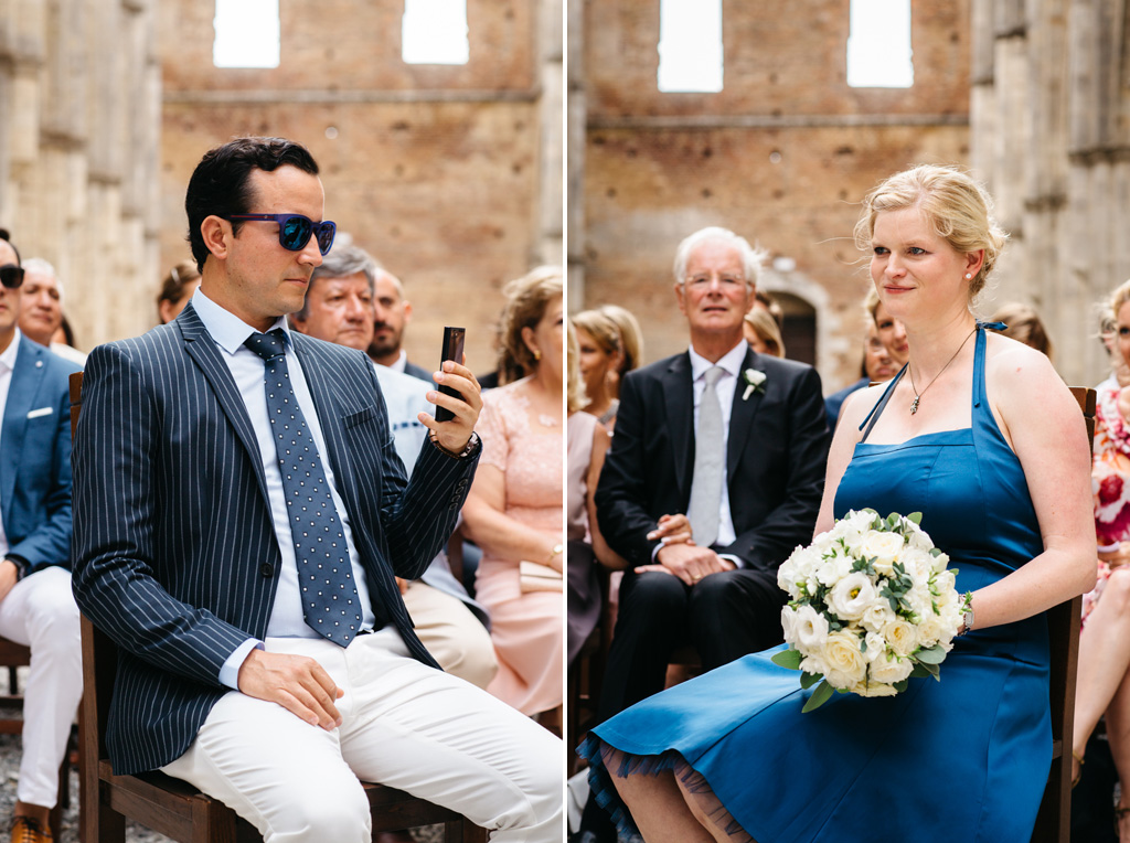 Fotografo Matrimonio Basilica San Galgano Toscana I testimoni degli sposi durante la cerimonia civile