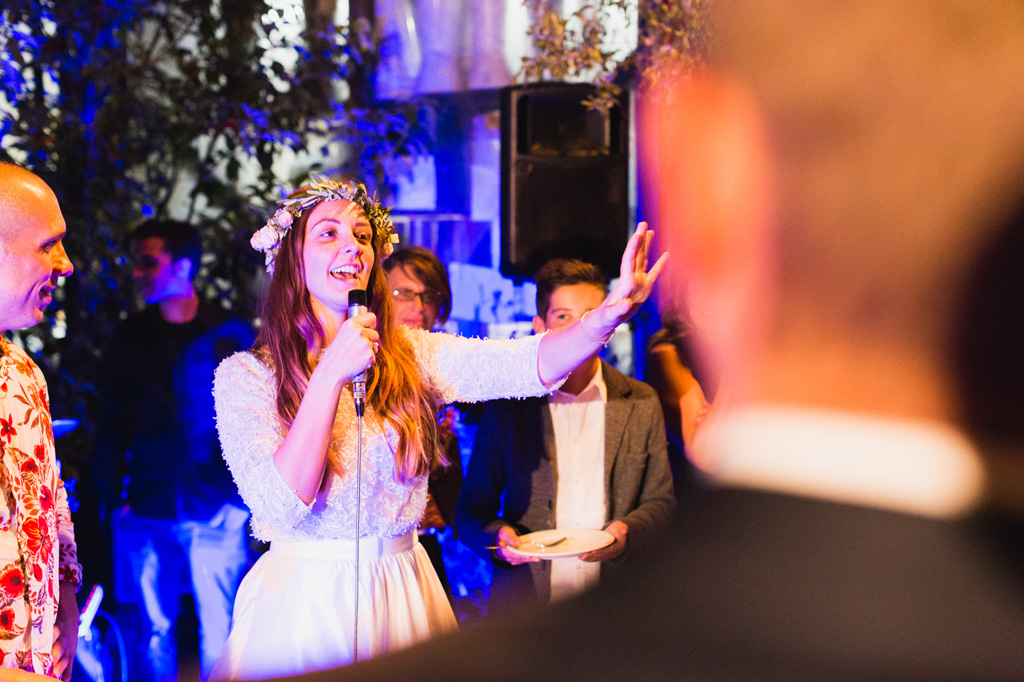 Wedding Photographer Como Lake La sposa fa un discorso di ringraziamento per gli ospiti del matrimonio