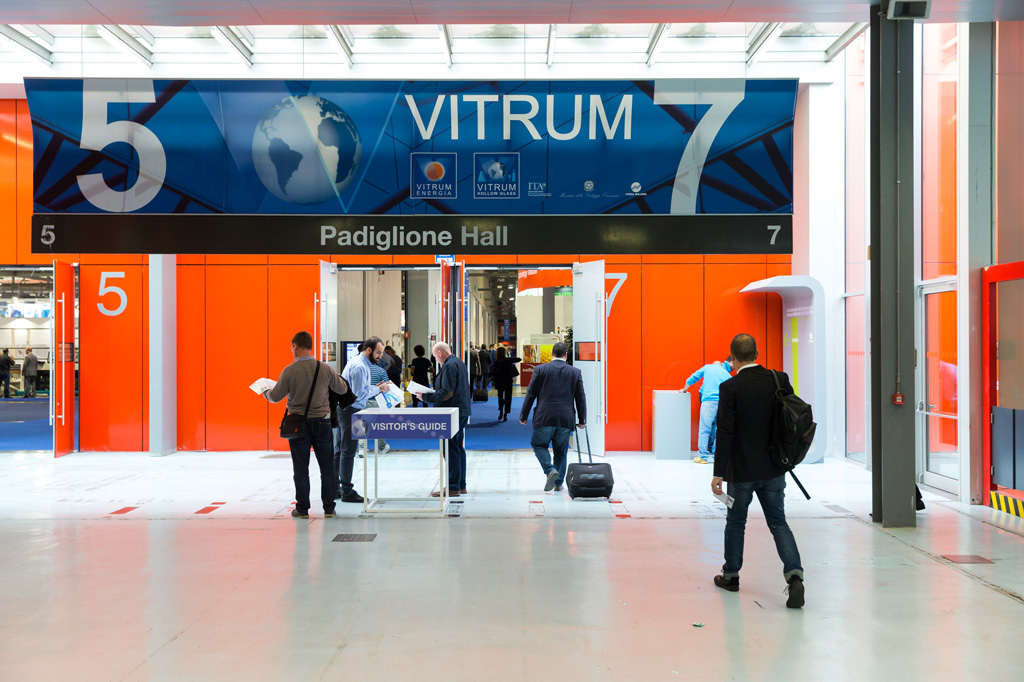 Fotografo Eventi Fiera Milano Il padiglione Hall di Vitrum, la fiera del vetro
