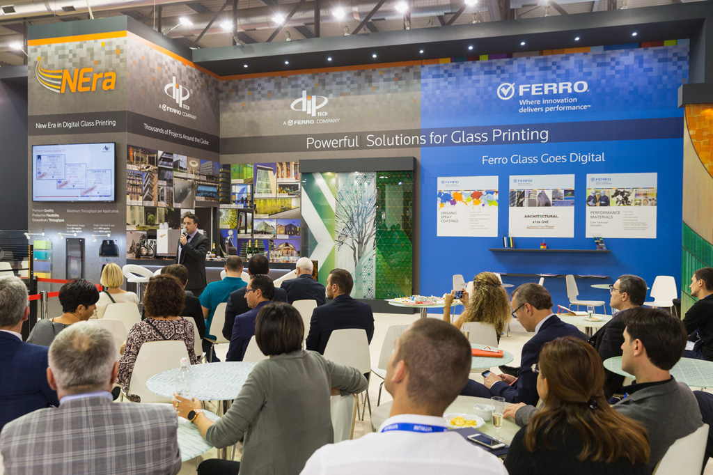 Fotografo Eventi Fiera Milano Una conferenza presso un padiglione
