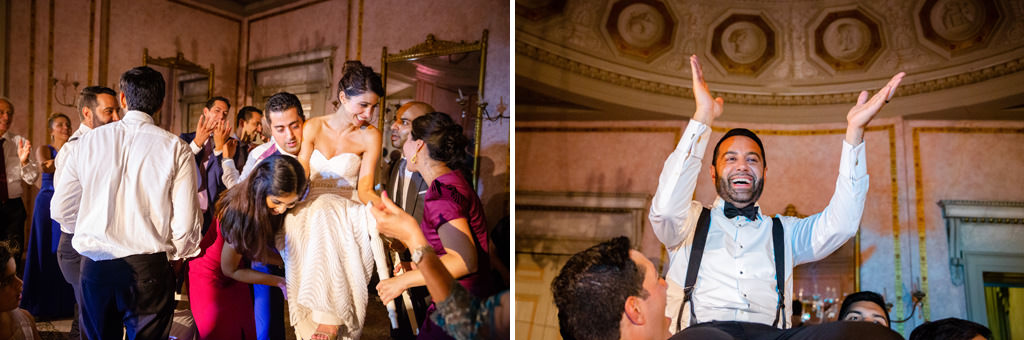 Fotografo Matrimonio Lago di Como Hilton Villa Parravicini Revel Gli sposi sulle sedie durante il ricevimento