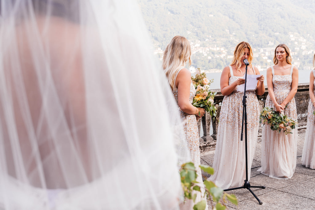Wedding Photographer Como Lake Villa Pizzo Villa d'Este Il discorso delle damigelle alla cerimonia