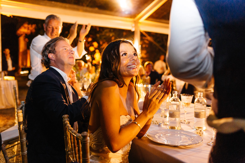Wedding Photographer Como Lake Villa Pizzo Villa d'Este La sposa applaude per il discorso del marito