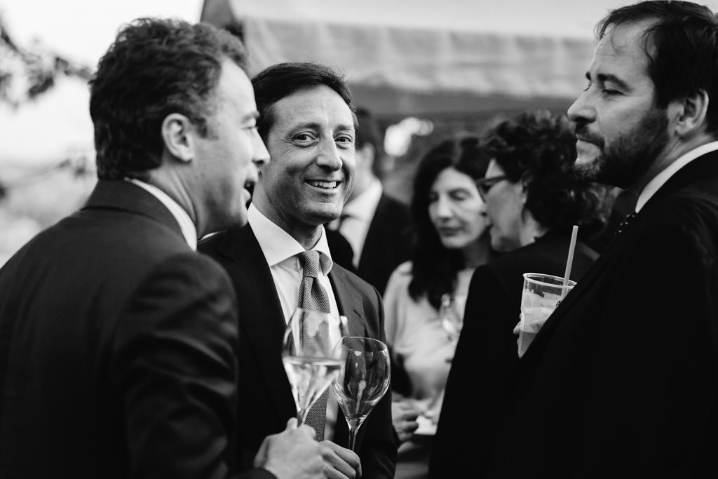 Fotografo Cena di Gala Casa Gobbato Convegno Antitrust Treviso 2 Uno scatto spontaneo di un invitato alla Cena di Gala in uno scatto di Alessandro Della Savia,