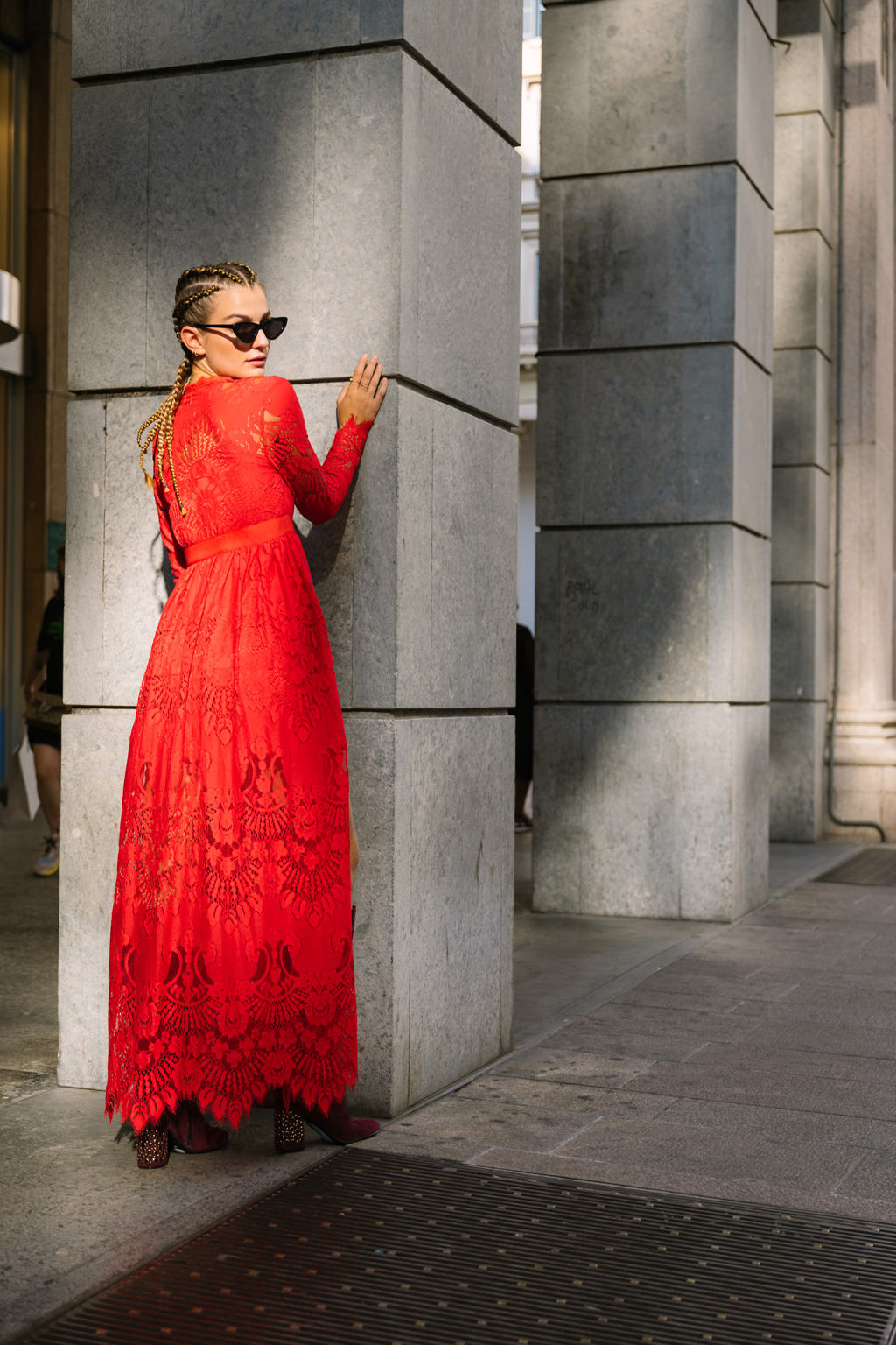 fotografo ritratto moda street milano tosca blu