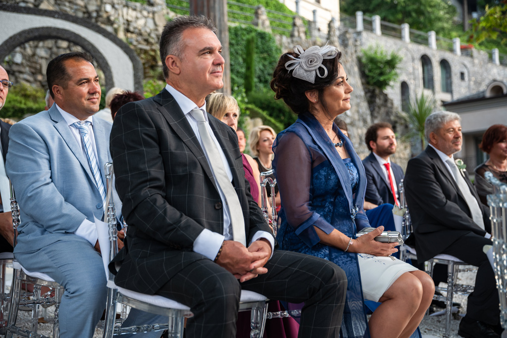 Fotografo Matrimonio Lago di Como Casta Diva Mandarin Gli invitati durante la cerimonia