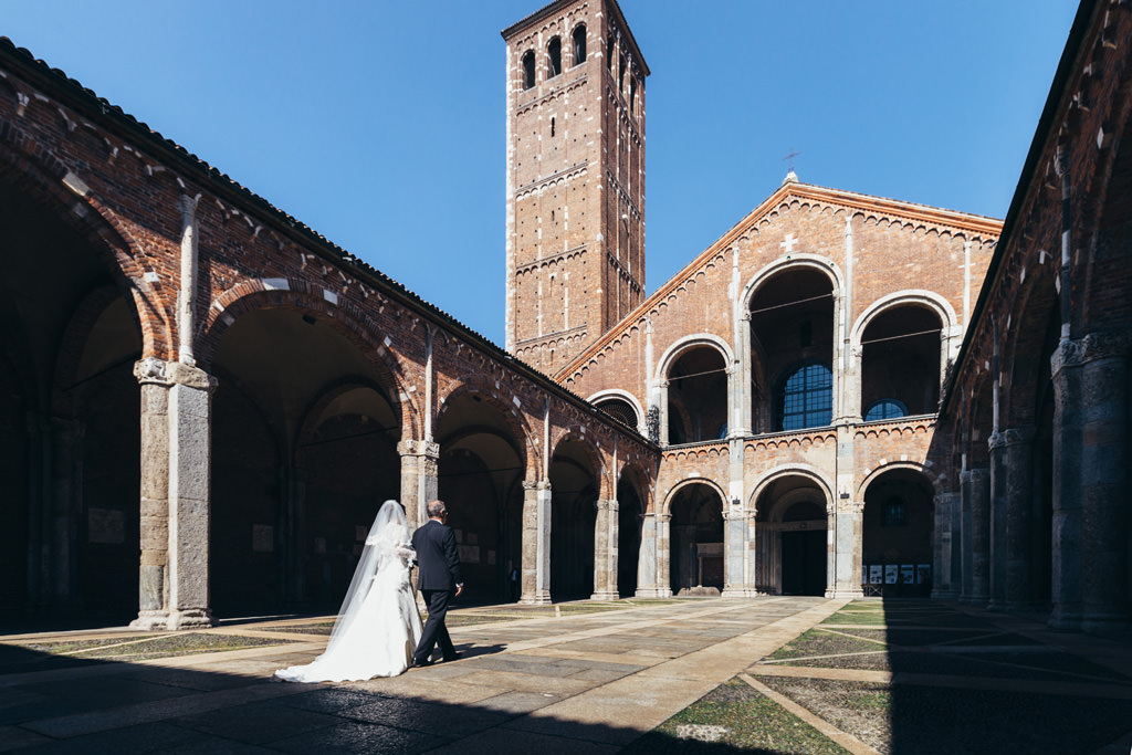 Fotografo Matrimonio Milano Ingresso Sposa con Papà Foto Milano