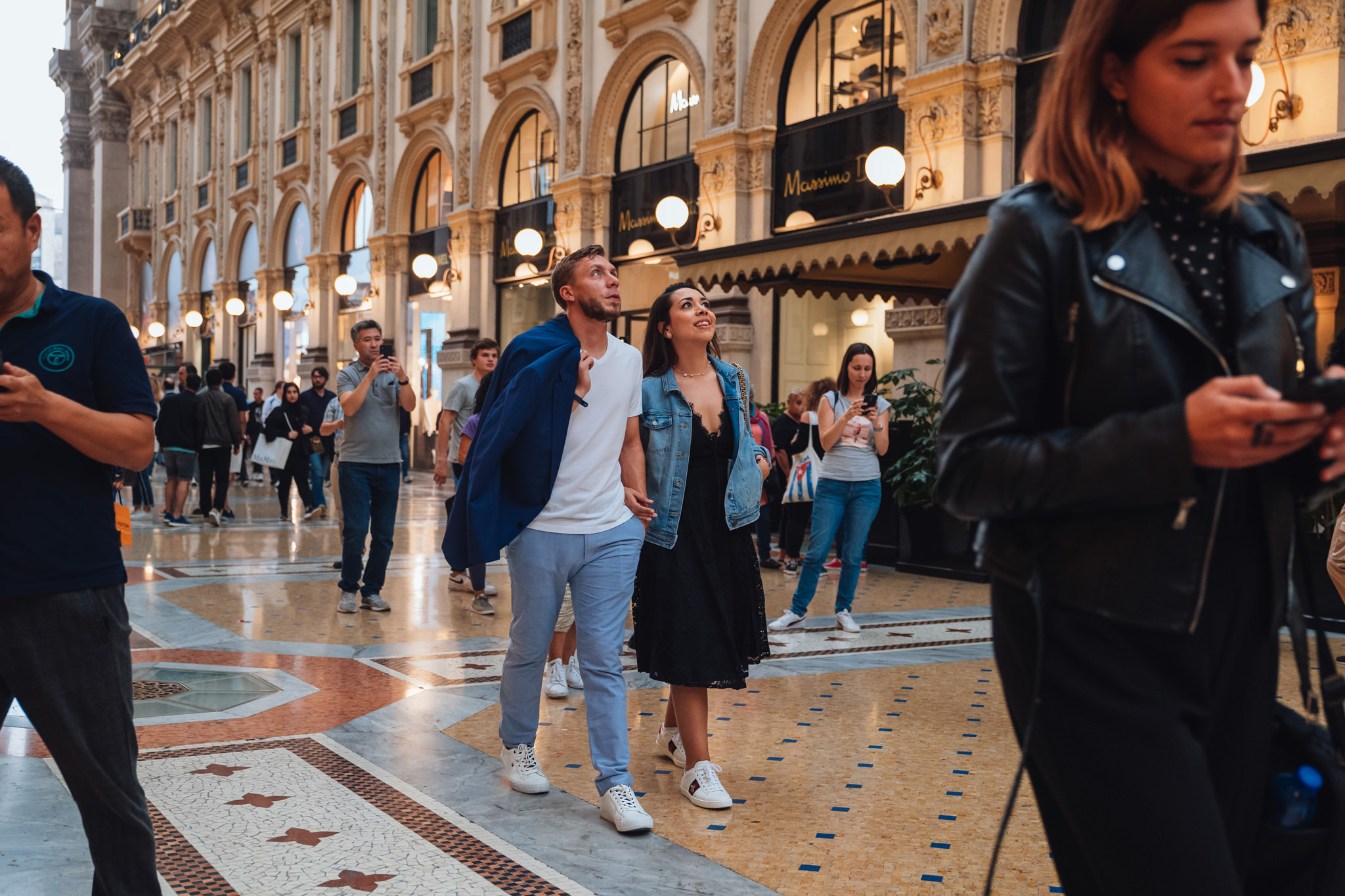 fotografo ritratto coppia milano duomo