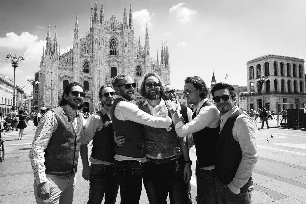 Fotografo Ritratto Gruppo Addio al Celibato Milano fotografo ritratto gruppo addio al celibato milano