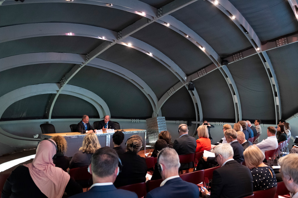 Fotografo Reportage Evento Business Vitrum 2019 Rho Fiera Milano fotografo reportage evento business vitrum rho fiera milano
