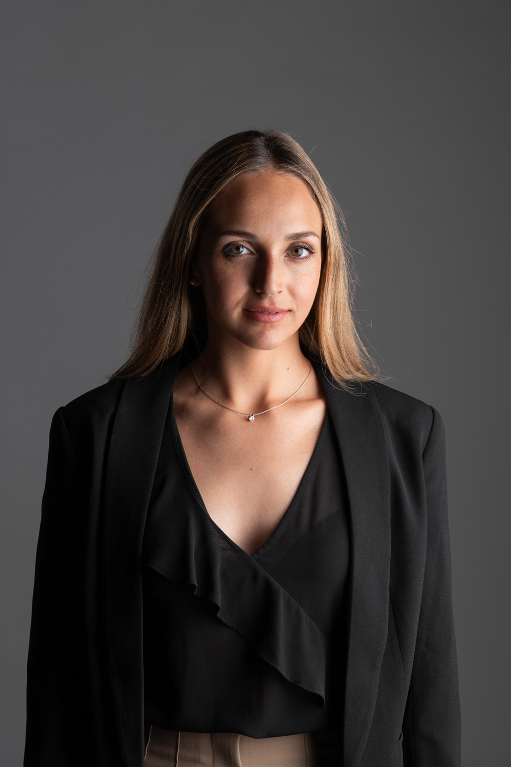 Fotografo-ritratto-aziendale-profilo-LinkedIn Ritratto professionale per Linkedin