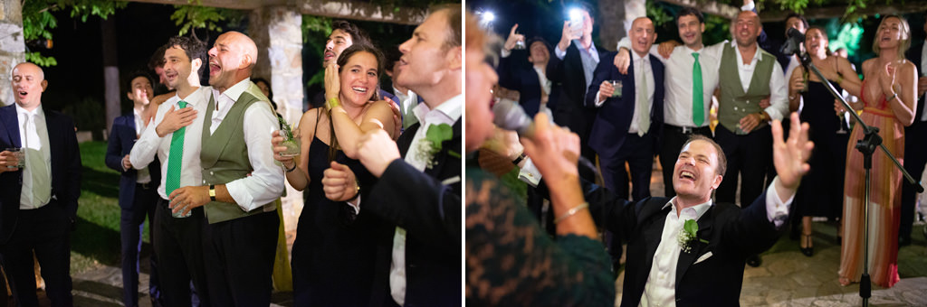 Destination Wedding Photographer Tuscany Italy Degli invitati che si divertono