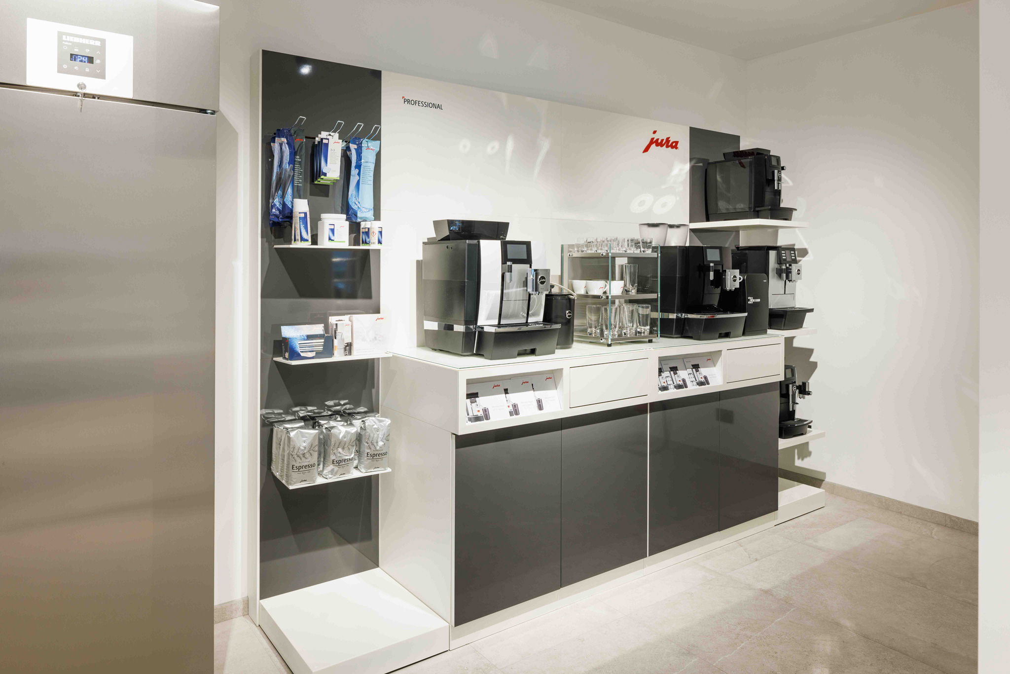 Fotografo Architettura Showroom Elettrodomestici in showroom architettura