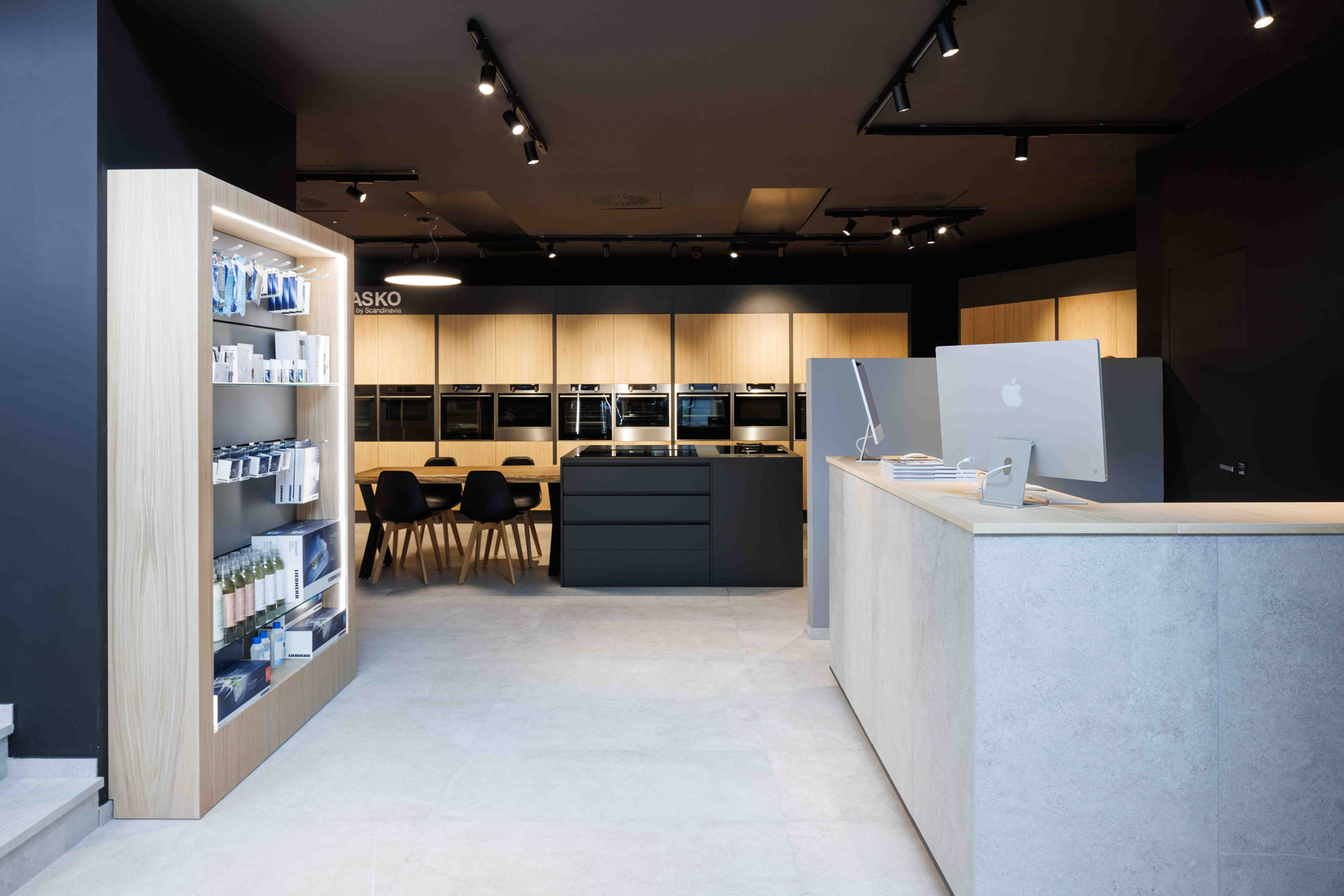 Fotografo Architettura Showroom Elettrodomestici in showroom architettura