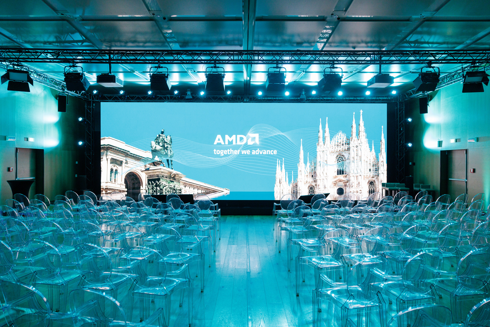 foto evento AMD foto della sala conferenze dell'evento AMD