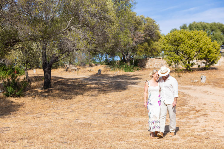 063-Sardinia-engagement-photographer
