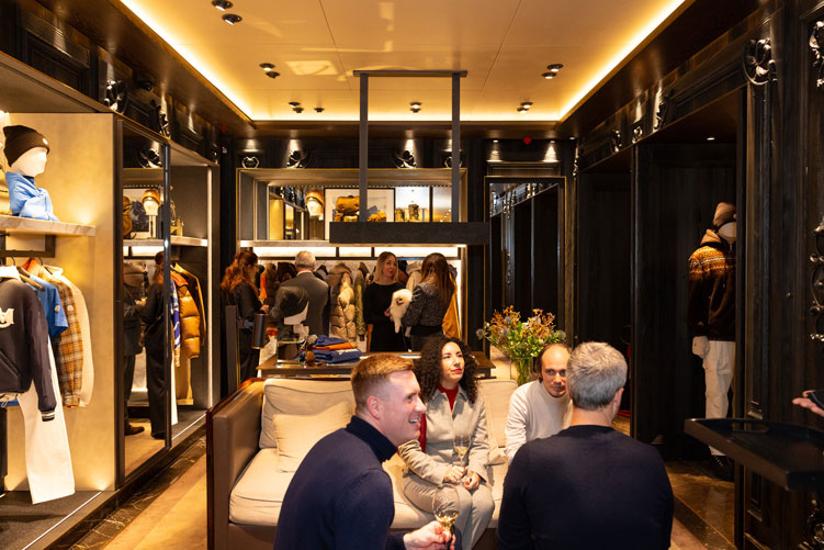 013-Evento-Moncler Private sale esclusiva Moncler evento business luxury