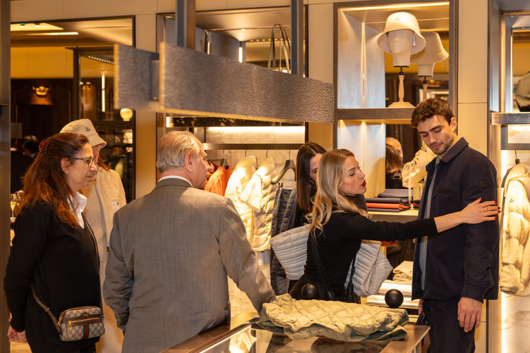 037-Evento-Moncler Private sale esclusiva Moncler evento business luxury