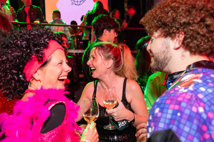 eventbusinessphotography-perrier-party Festa Maison Perrier NUMA Club Bologna French Kiss Party