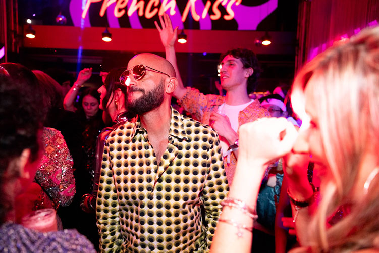 eventbusinessphotography-perrier-party Festa Maison Perrier NUMA Club Bologna French Kiss Party