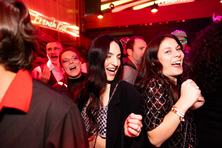 eventbusinessphotography-perrier-party Festa Maison Perrier NUMA Club Bologna French Kiss Party