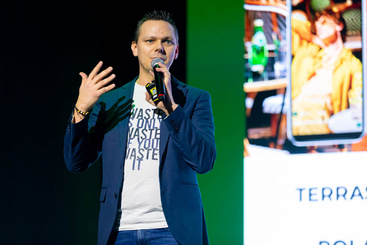 eventbusinessphotography-perrier Evento business Maison Perrier Bologna fondazione MAST