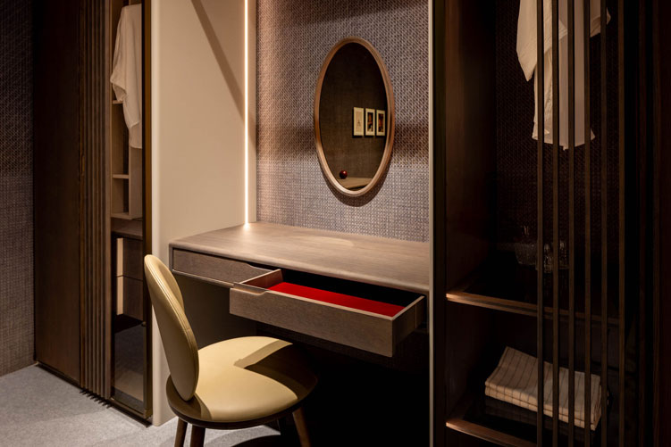 3-Salone-del-Mobile-Uecko-Interiors-Wardrobes
