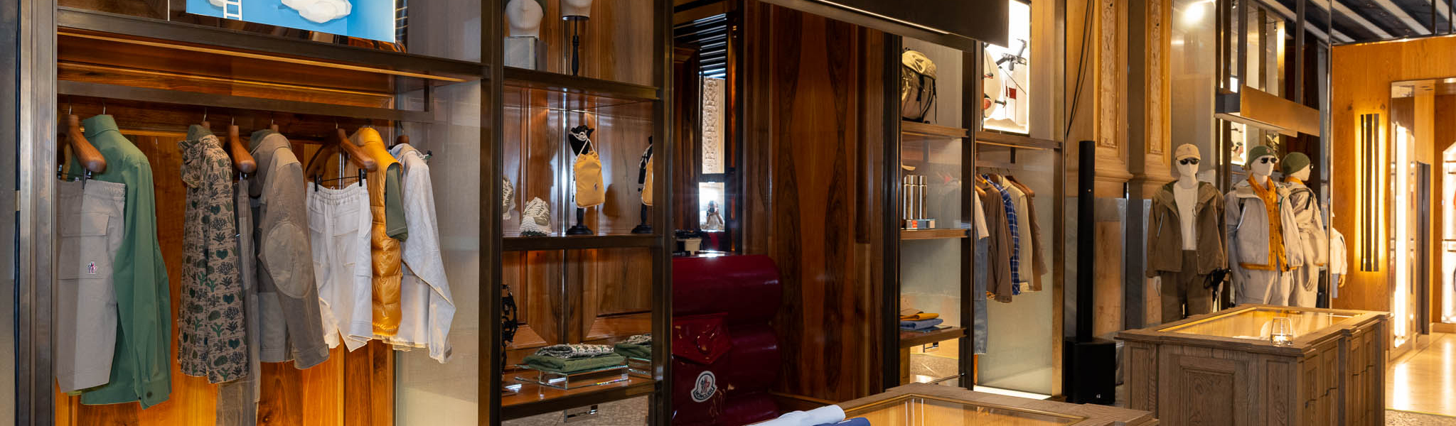 DSV-260604-0019 ADVIVA evento Moncler showroom centro Milano