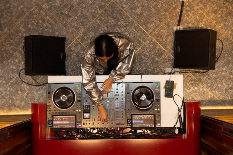 Evento Moncler Milano party sale dj